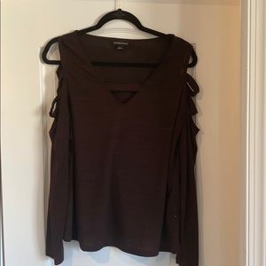 Cold shoulder top